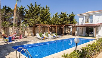 Protaras Apollon Seaside Villa