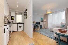 Cieszynska With 2 Bedroom by Renters
