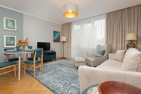 Cieszynska With 2 Bedroom by Renters