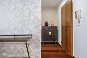Fifth Apartment by Madeira Sun Travel