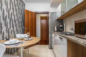 Fifth Apartment by Madeira Sun Travel