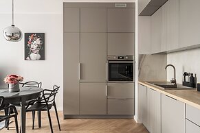 RentPlanet - Nowa Manufaktura