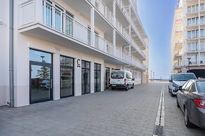 Bulwar Zachodzącego Słońca by Renters