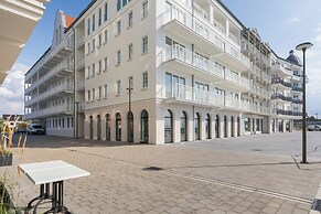 Bulwar Zachodzącego Słońca by Renters