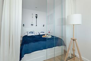 Bulwar Zachodzącego Słońca by Renters