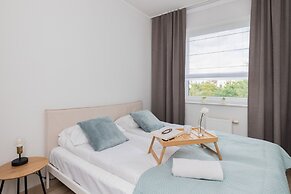 Apartment Gdansk for 6 Guests by Renters