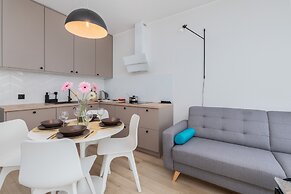 Apartment Gdansk for 6 Guests by Renters