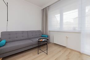 Apartment Gdansk for 6 Guests by Renters