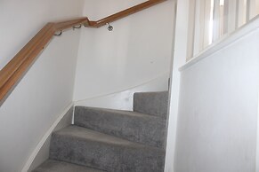 Family Home 5-bed House in Birmingham City Centre