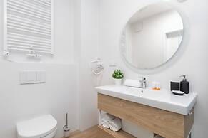 Bel Mare Apartments by Renters