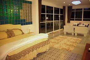 Narong Ek Residence View & Pool Villa