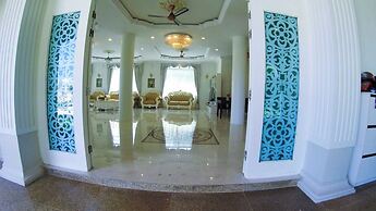 Narong Ek Residence View & Pool Villa