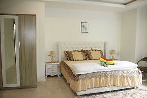 Narong Ek Residence View & Pool Villa