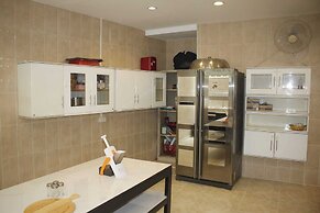 Narong Ek Residence View & Pool Villa