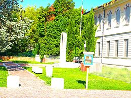 Charming 2-bed House in Albaro for Every Traveler