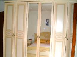 Charming 2-bed House in Albaro for Every Traveler