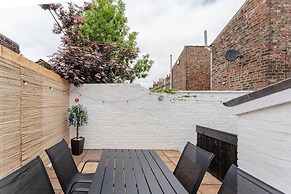 Swan House 3-bed Town House York - up to 5 Guests