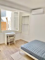 Quiet Flat With Outdoor Space in Central Athens