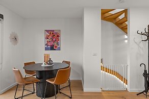 StayCentral Brunswick Central Townhouse