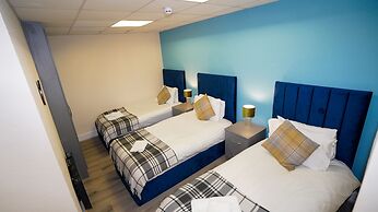 E2M Stays Lowestoft High street