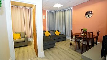 E2M Stays Lowestoft High street