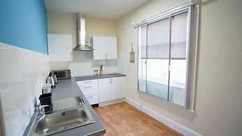 E2M Stays Lowestoft High street