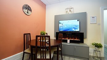 E2M Stays Lowestoft High street