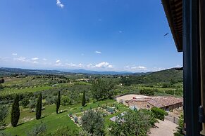 Villa di Tizzano Luxurious Retreat in Paradise