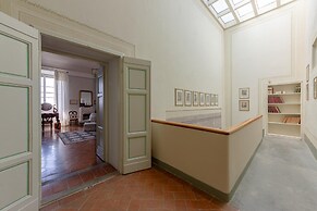 Villa di Tizzano Luxurious Retreat in Paradise