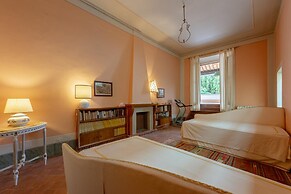 Villa di Tizzano Luxurious Retreat in Paradise