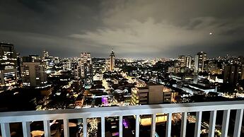 MichiH - Perfeito Studio em Pinheiros