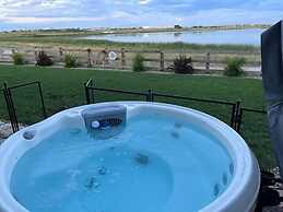 Lakeside Luxury - Hot Tub, Pool Table, and Views