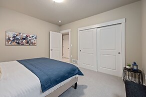 Elegant Home Near TPC Golf Course and Trails