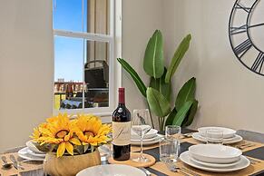 Elegant Home Near TPC Golf Course and Trails