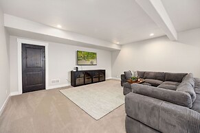 Upscale Waterfront Estate With Mountain Sunset Views