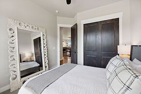 Upscale Waterfront Estate With Mountain Sunset Views