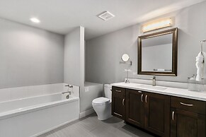 Luxury Home With Spectacular Rocky Mountain Views