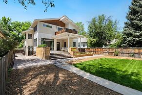 Old Town Oasis - Spacious Artisan Home