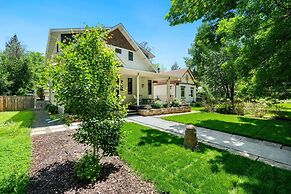 Old Town Oasis - Spacious Artisan Home