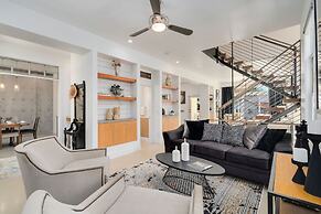 Old Town Oasis - Spacious Artisan Home
