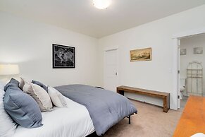 Old Town Oasis - Spacious Artisan Home