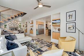 Old Town Oasis - Spacious Artisan Home