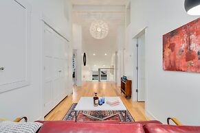 Old Town Oasis - Spacious Artisan Home