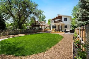 Old Town Oasis - Spacious Artisan Home