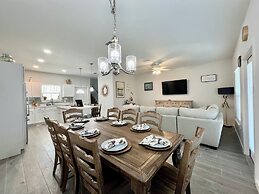 No Crabby Attitudes-15005