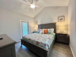 No Crabby Attitudes-15005