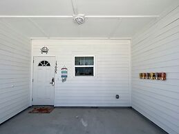 No Crabby Attitudes-15005