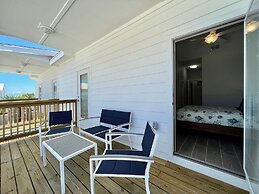 No Crabby Attitudes-15005