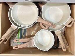 No Crabby Attitudes-15005