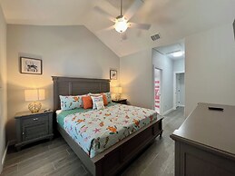 No Crabby Attitudes-15005